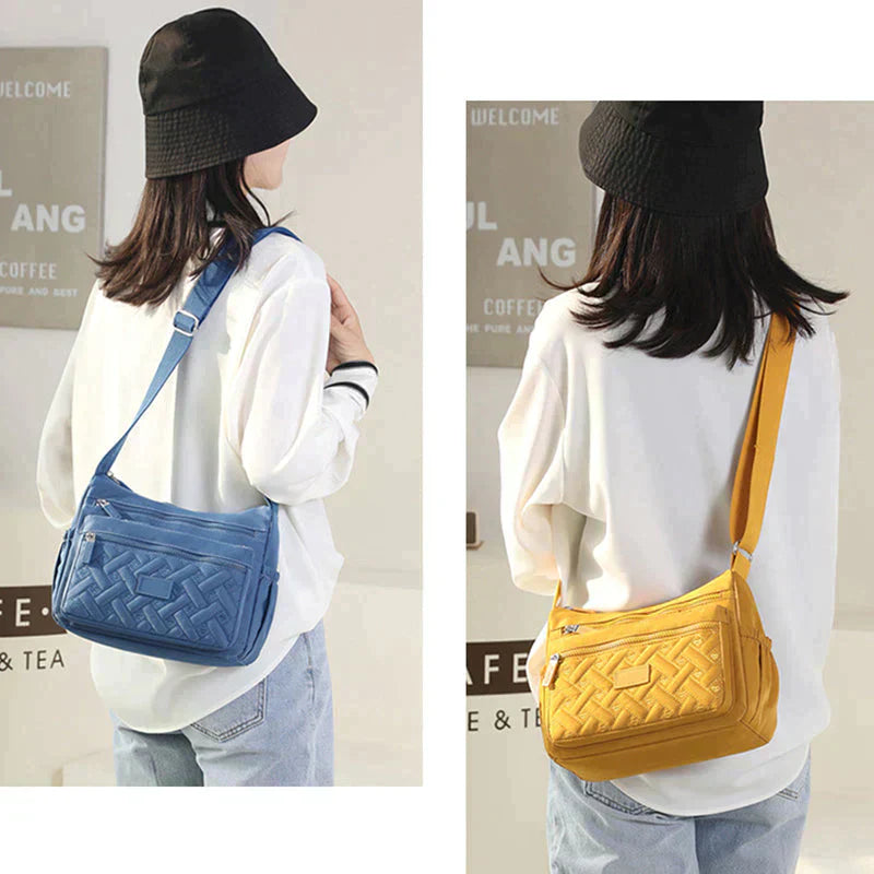 Freja Classic Shoulder Bag – Elegant and Functional