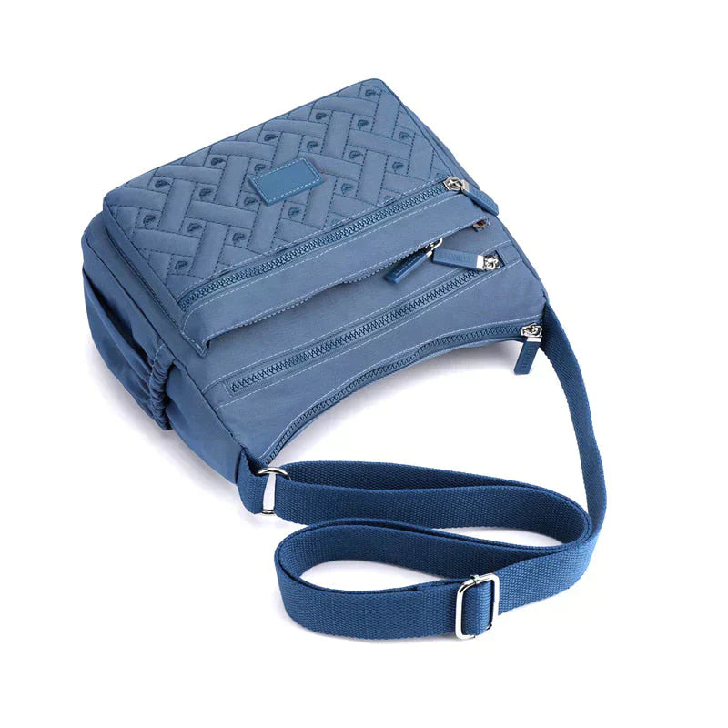 Freja Classic Shoulder Bag – Elegant and Functional