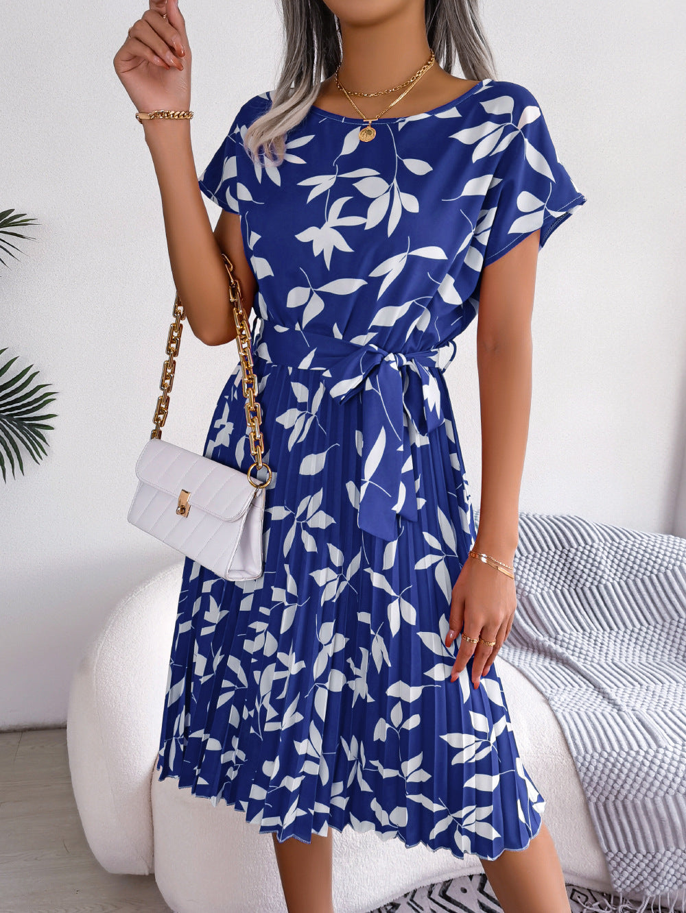 Aya - Ruffle Dress with Leaves
