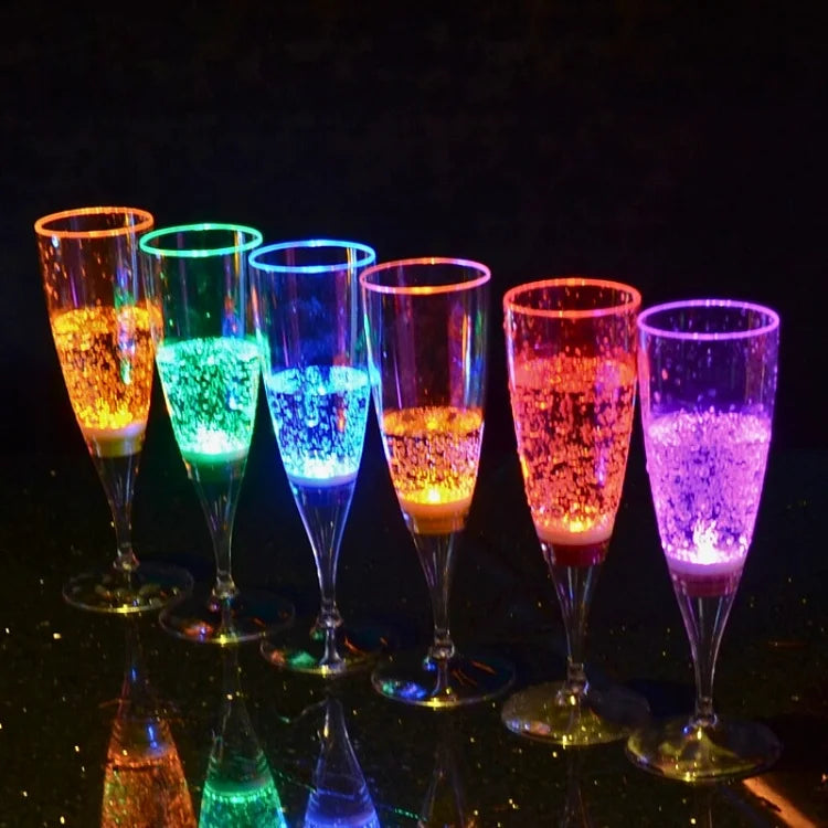 GlowSip - LED Illuminated Wine Glass Set (6 pcs)