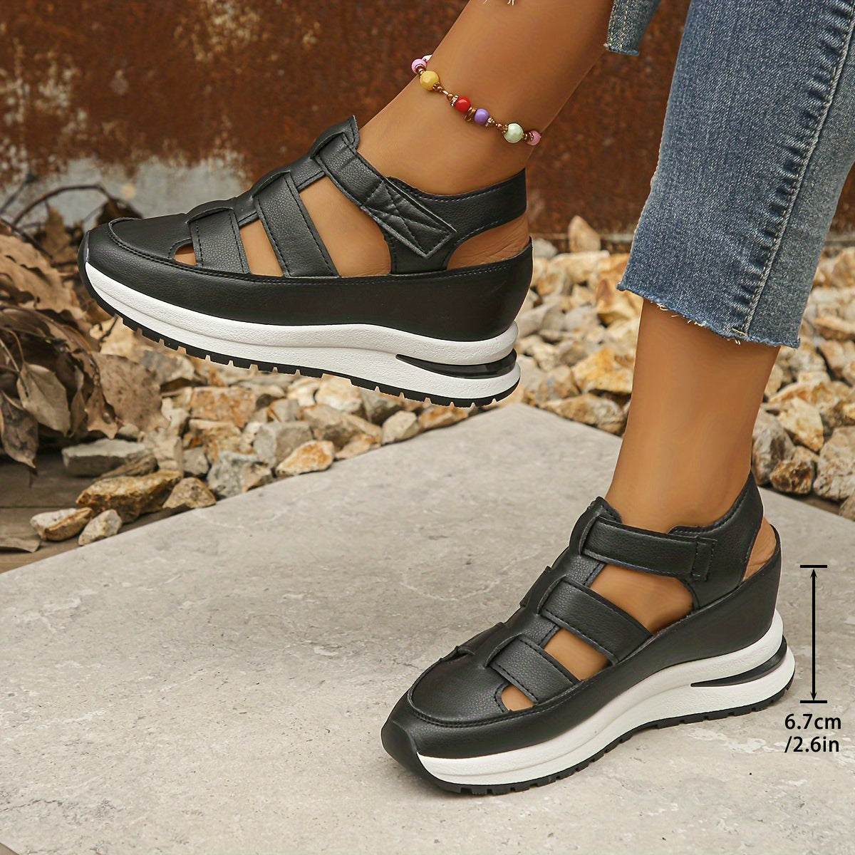 Luxurious breathable wedge Sandals