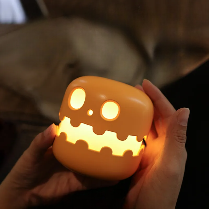 Spooky Pumpkin Lamp – A Must-Have for Your Halloween!