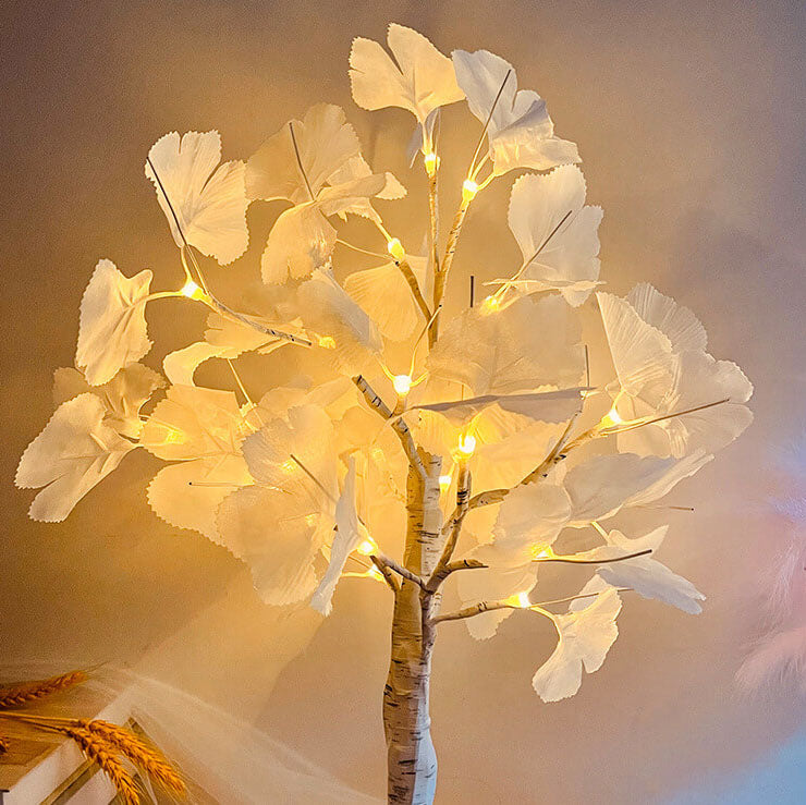 Battery-operated LED lighted tree