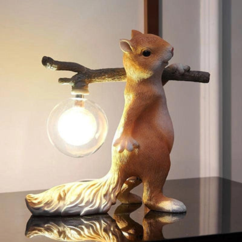 Squirrel Light LED Table Lamp - Cute Squirrel Design with Soft Light for a Cozy Atmosphere