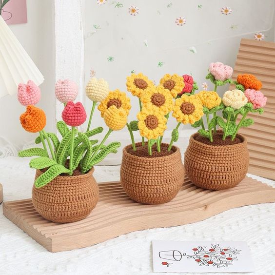 BloomCraft - Decorative Flower Pots for the Elegance of Your Home