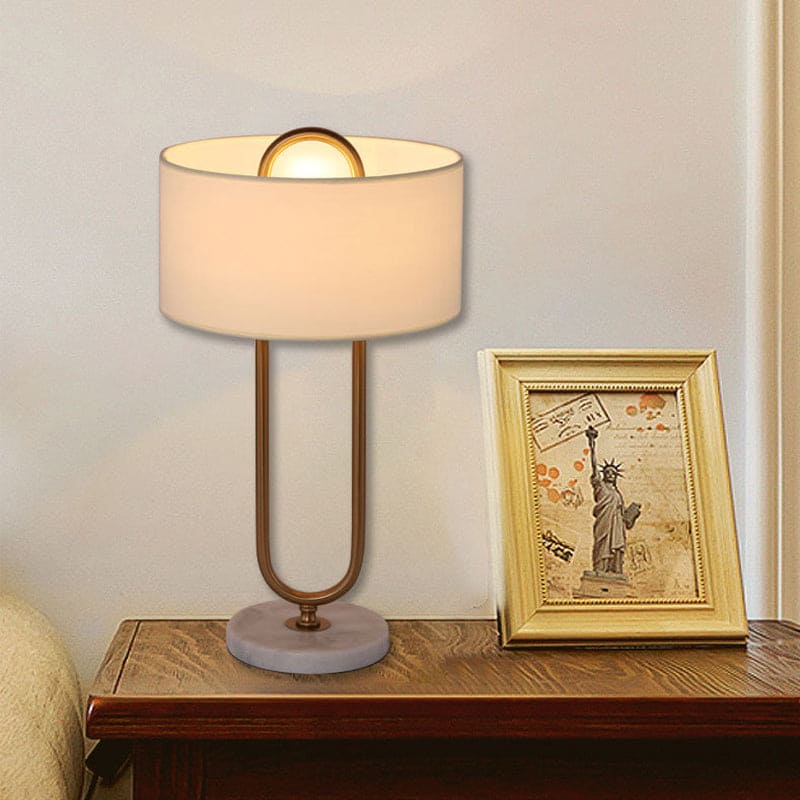 SleekElegance - Modern Table Lamp with Cylindrical Shade