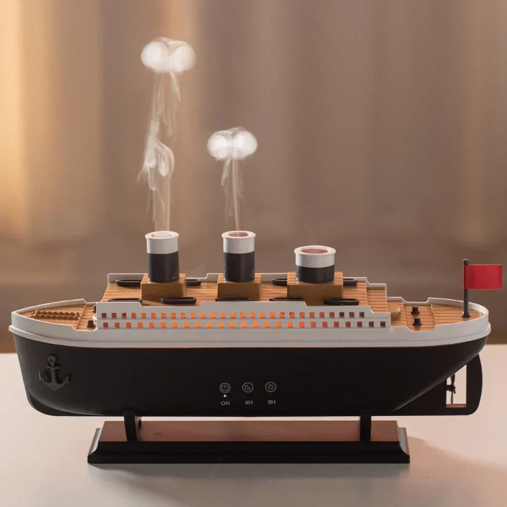 Titanic LED Ship Light with Remote Control and Ceiling