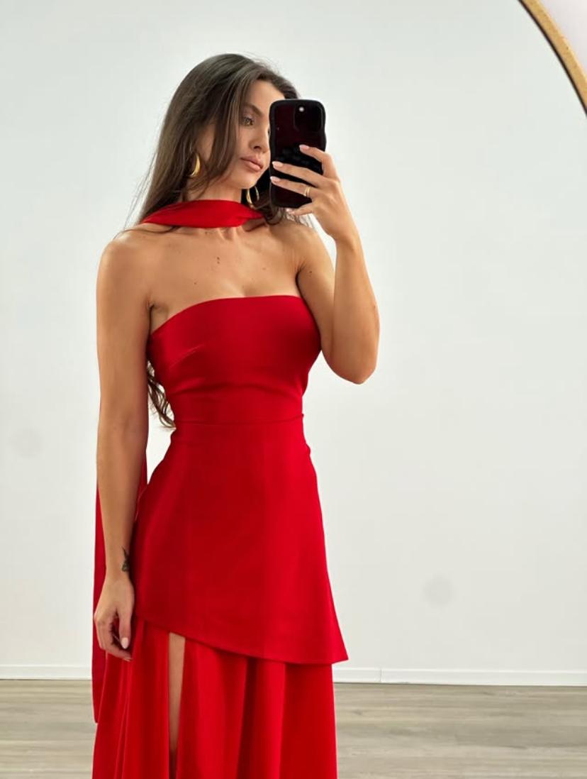 Amélie – Elegant Strapless Dress with Double-Layer Skirt