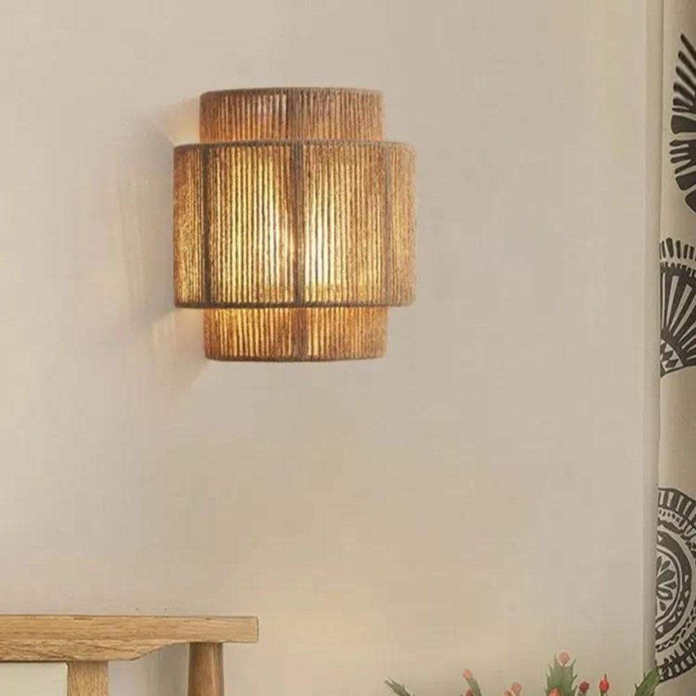 CalmAura - Wall Light with Soft Glow for Calming Atmosphere