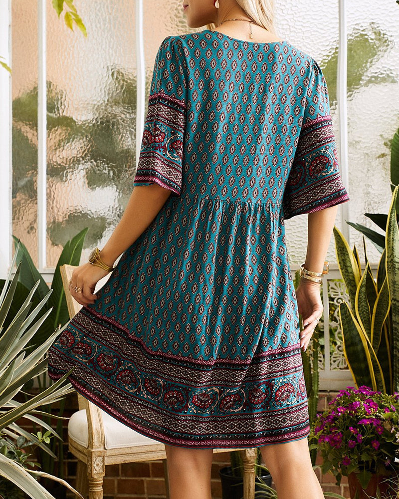 Nancie - Boho clever dress with V-neck and print