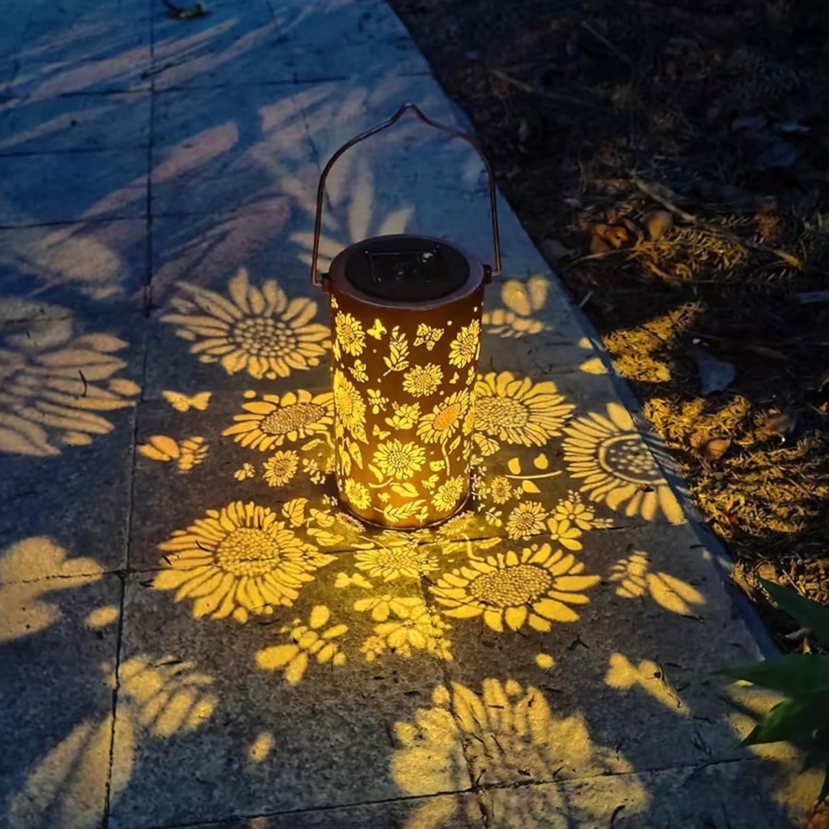 Solar-powered shadow lantern light