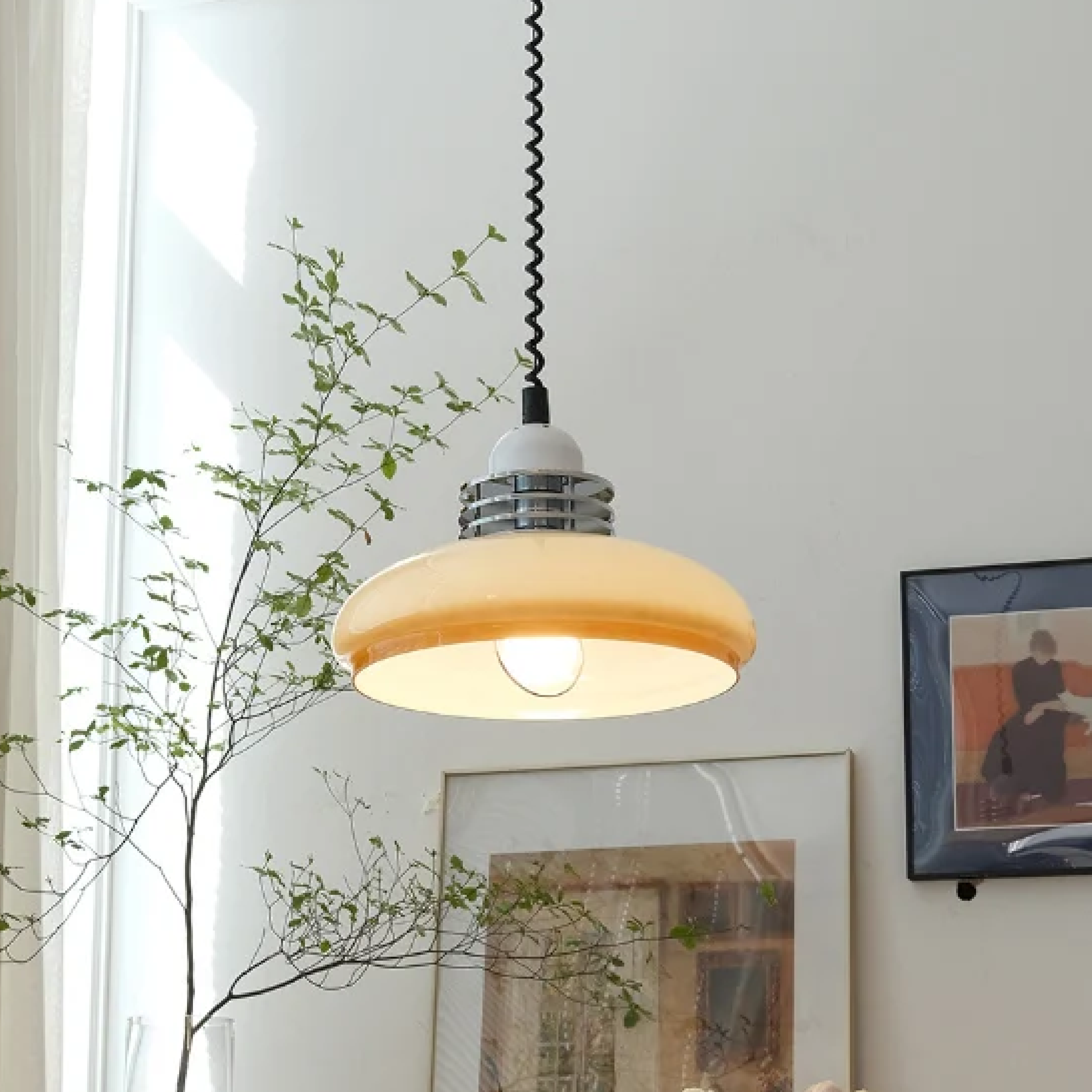 Aurora Vintage Pendant Light with Artistic Design