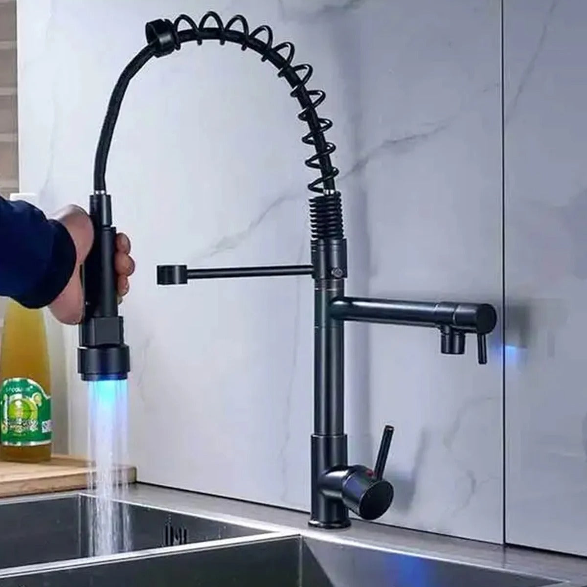 Stylish Adjustable Kitchen Faucet