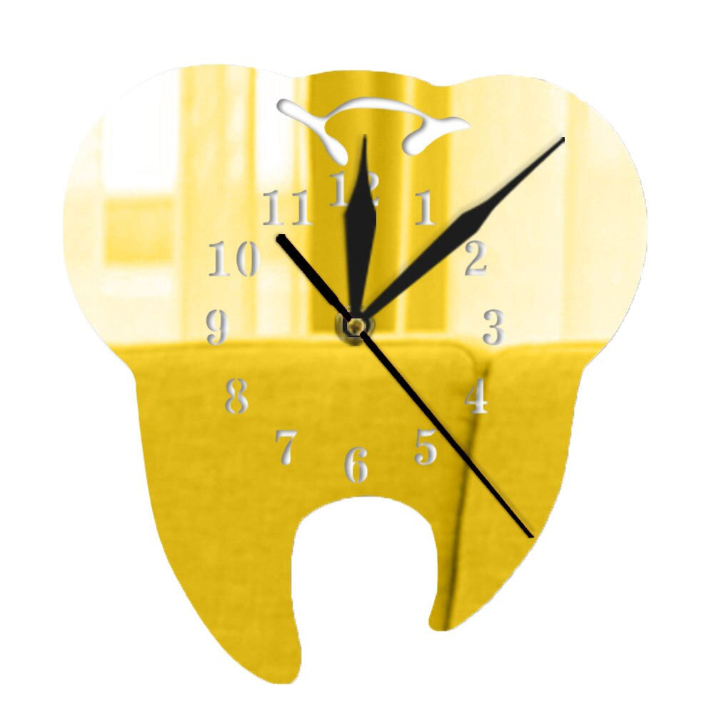 GearMirror Modern Wall Clock
