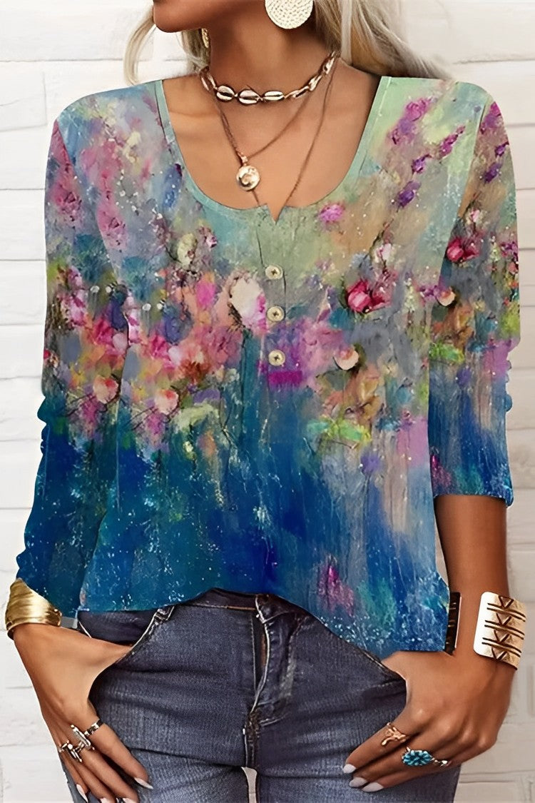 Long-sleeve floral print t-shirt with round neckline