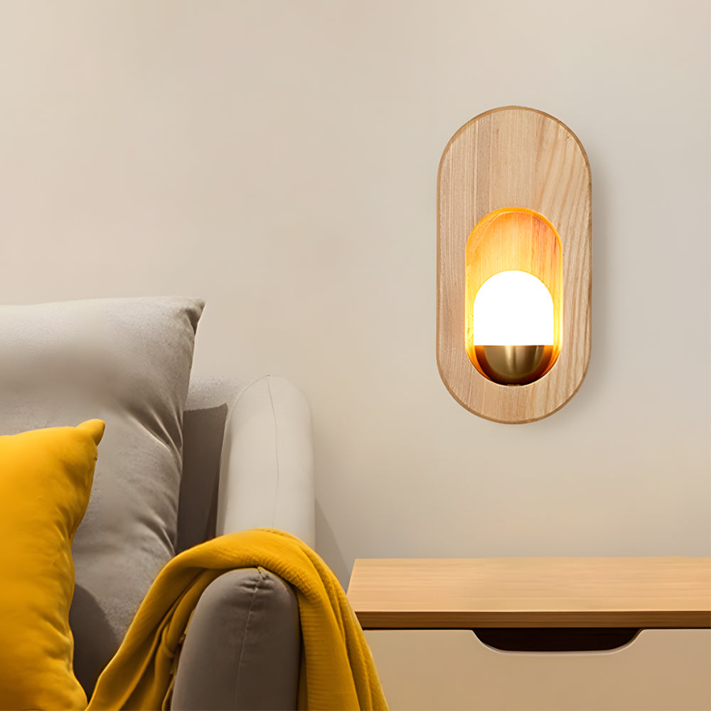 Glow - Modern, curved wall lamp with soft LED light