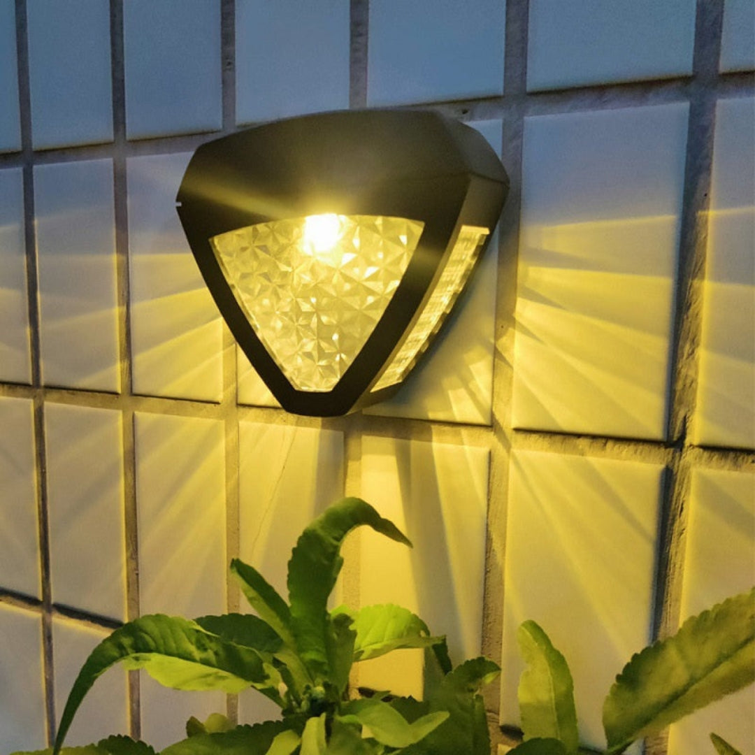 SolarLuxor – Solar-Powered Outdoor Lamp with Egyptian Elegance