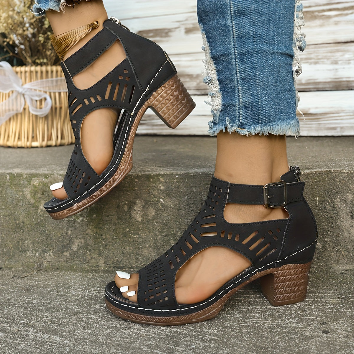 Chic summer heeled sandals for Women