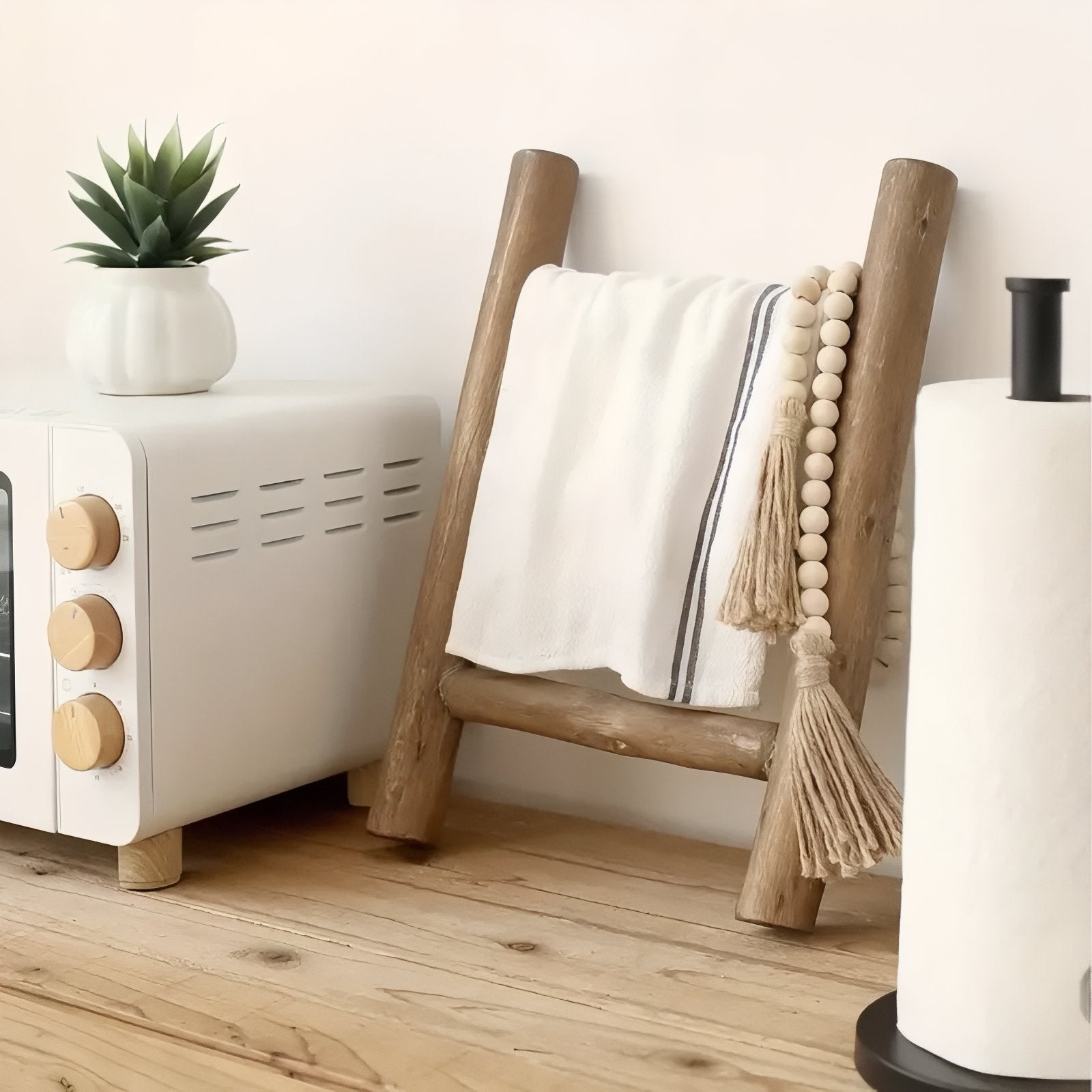 Wooden towel ladder by TræLina