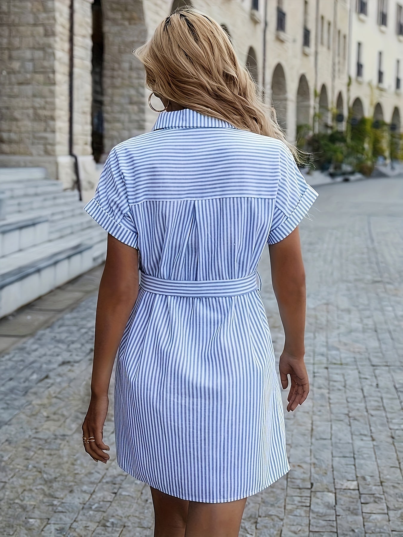 Sofie | Loose Shirt Dress with Collar and Buttons