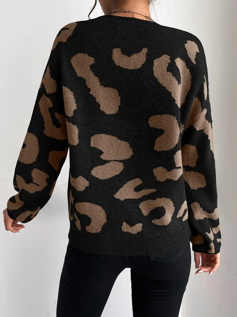 Jonas - Sweater with round neck and leopard print