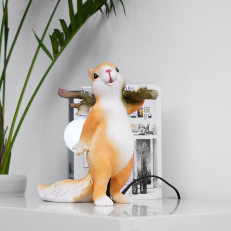 Squirrel Light LED Table Lamp - Cute Squirrel Design with Soft Light for a Cozy Atmosphere
