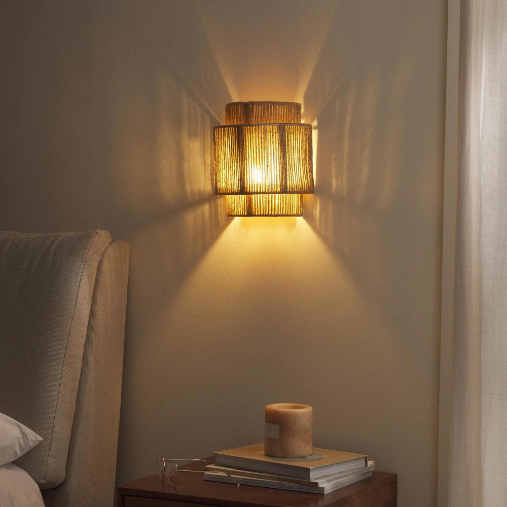 CalmAura - Wall Light with Soft Glow for Calming Atmosphere