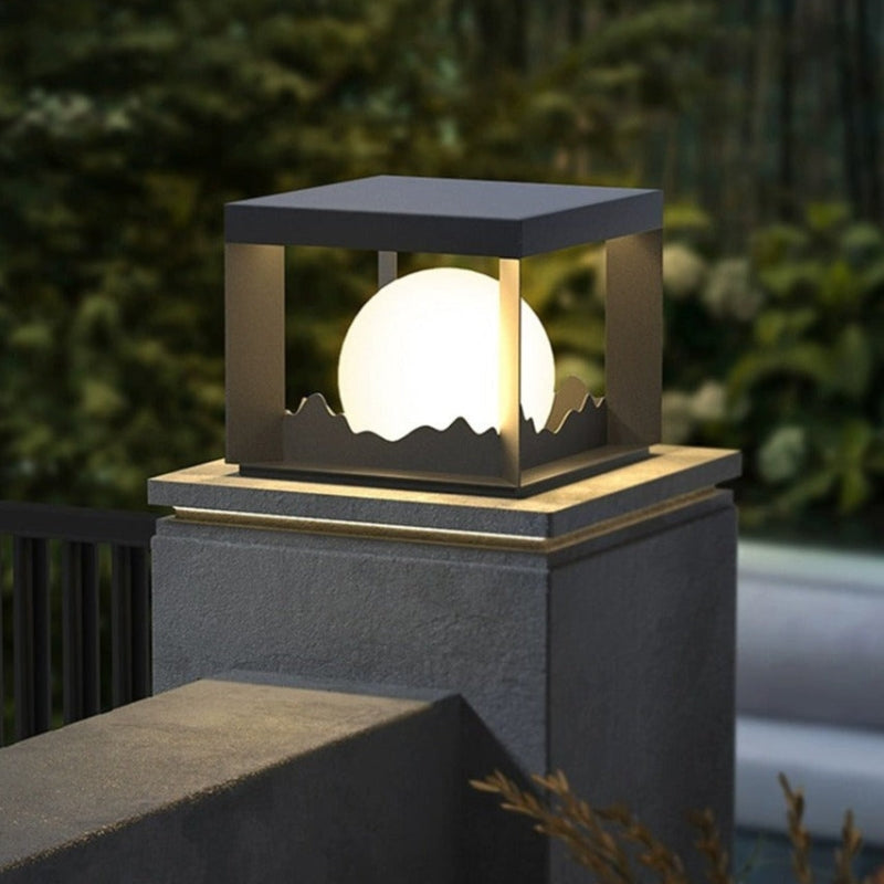 ClaraLux Solar Lamp – Modern Wall and Floor Lamp for Outdoor Use
