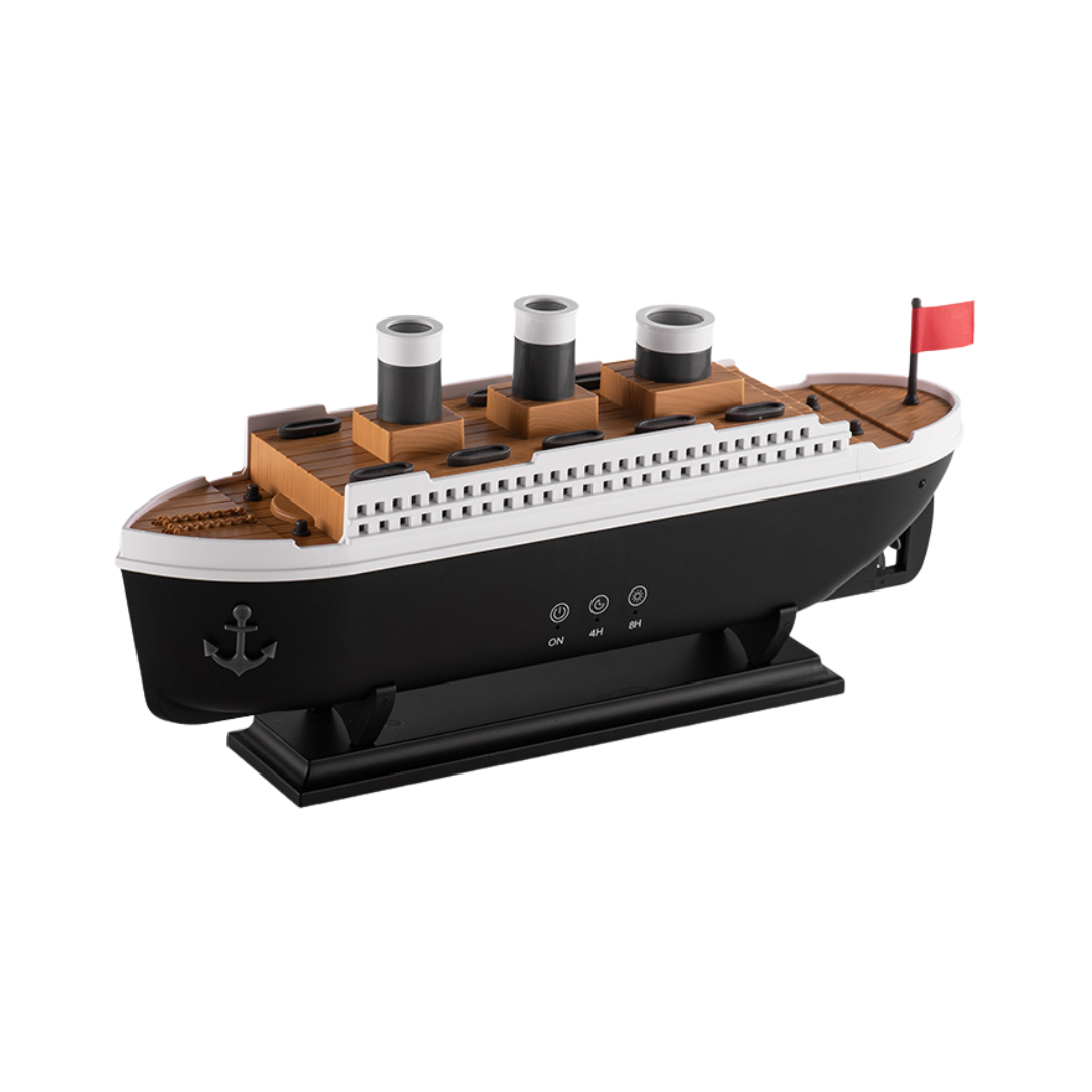 Titanic LED Ship Light with Remote Control and Ceiling