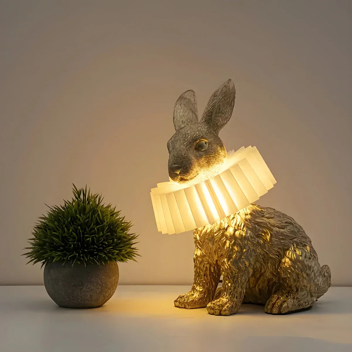 RabbitGleam - Artistic Modern Rabbit Table Lamp