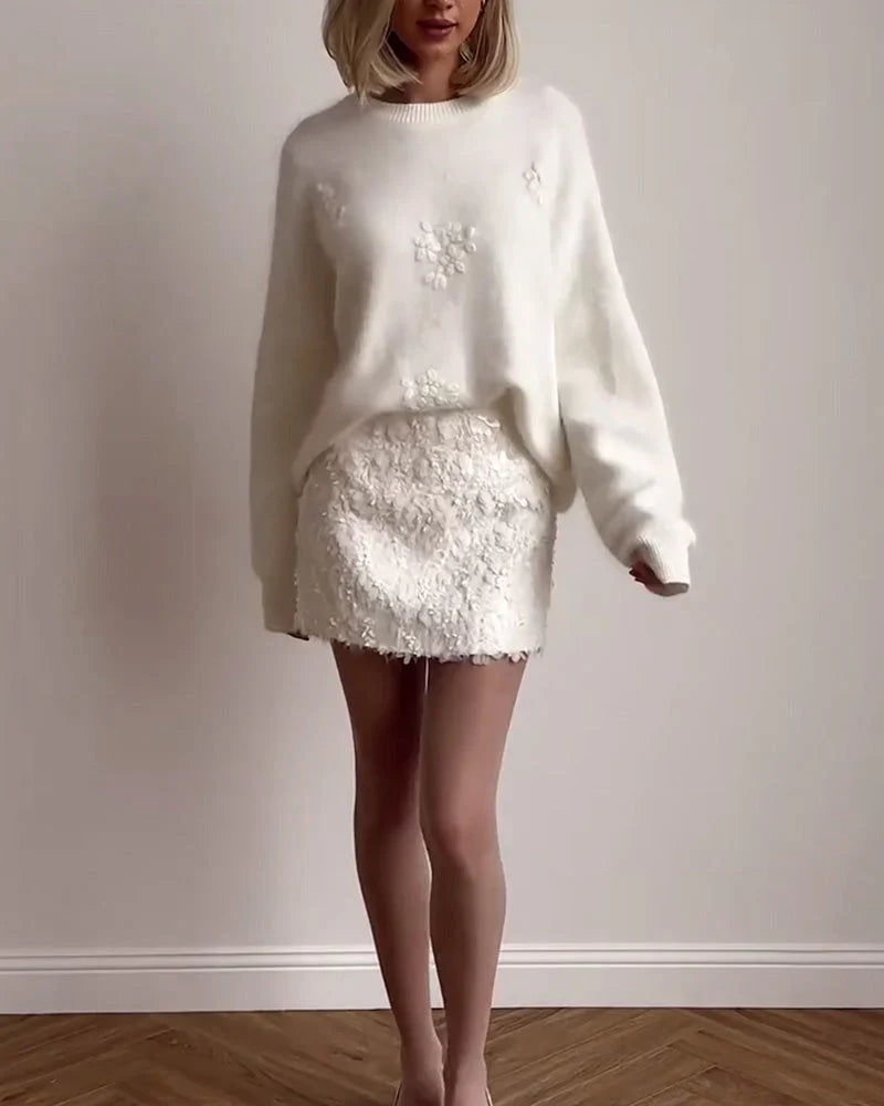 FloraLuxe – Elegant Long Sleeve Sweater with Floral Pattern