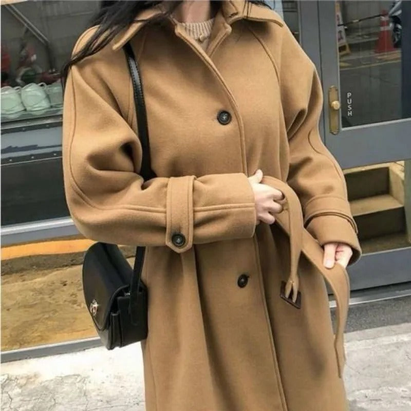 Laura - Luxury long winter coat with timeless elegance