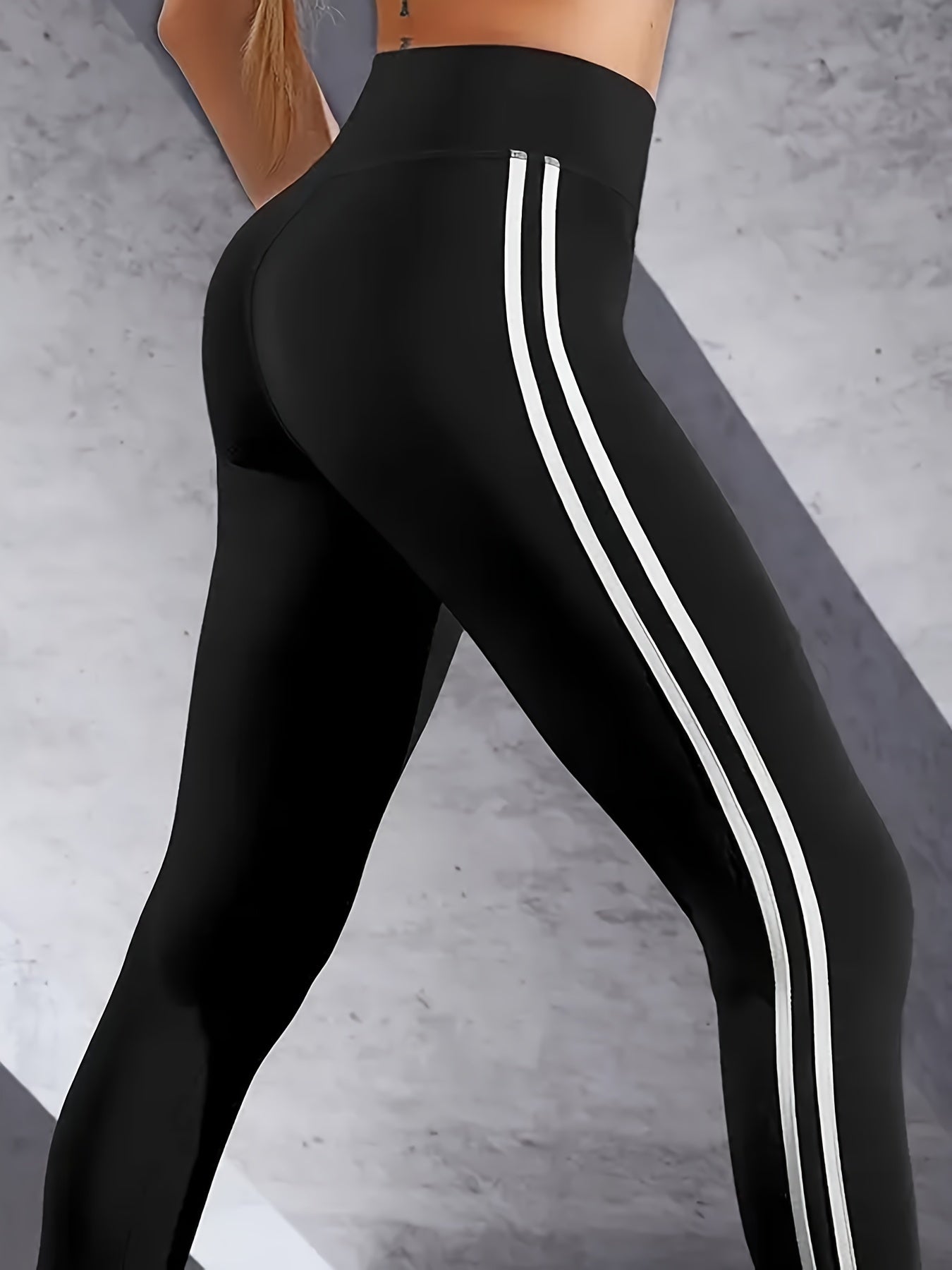 Ivy | Slim-Fit High Waist Yoga Pants with Sporty Side Stripe