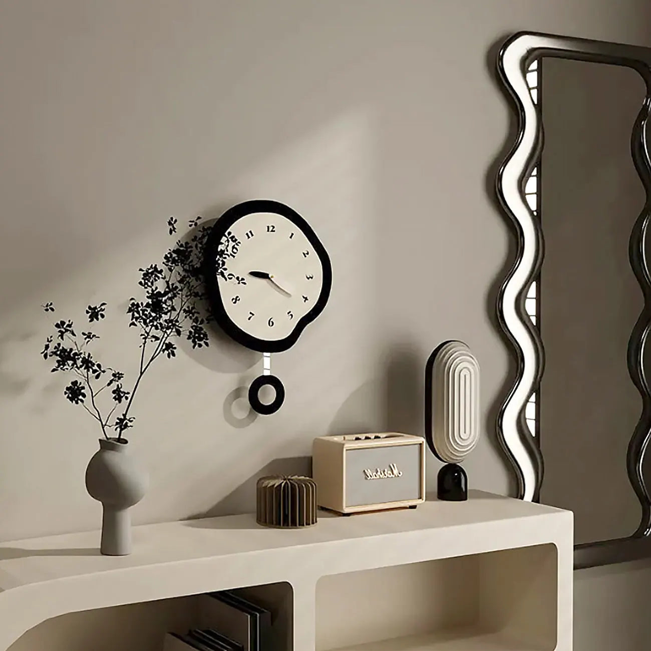 SilentClock - Modern elegance Silent wall clock