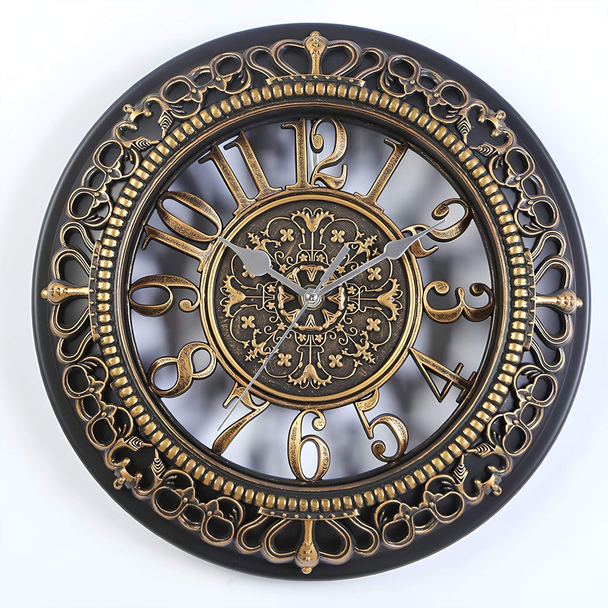 RegalTime - Timeless Antique Wall Clock