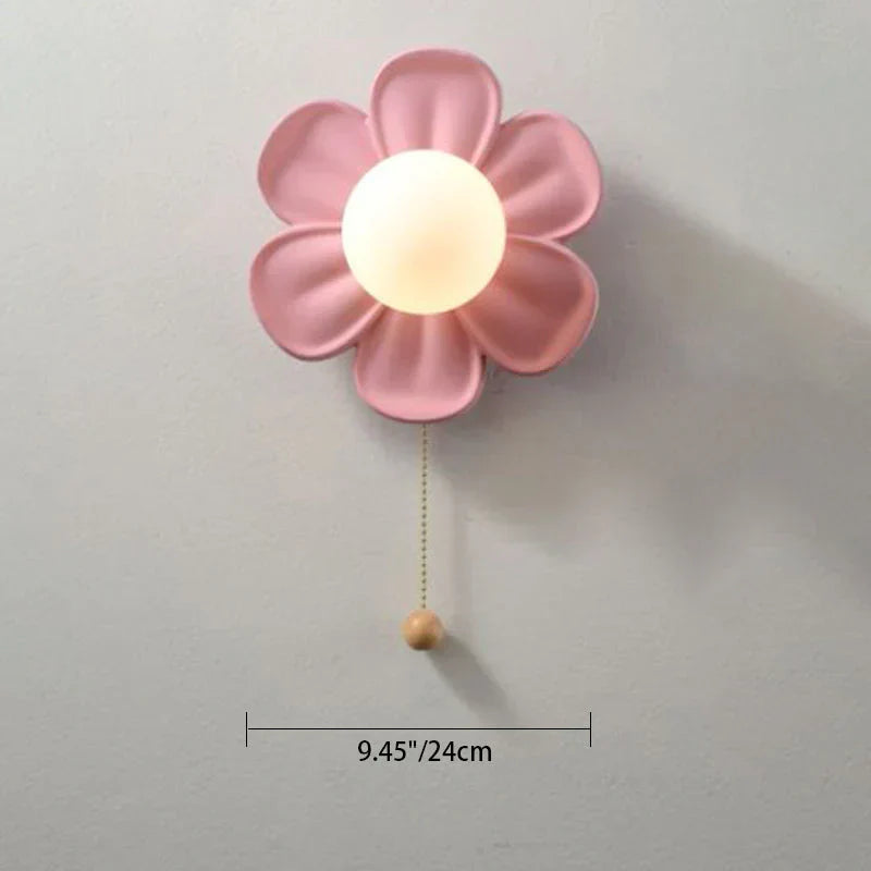 BlomstraLys Artistic Flower Wall Lamp with Elegant Design