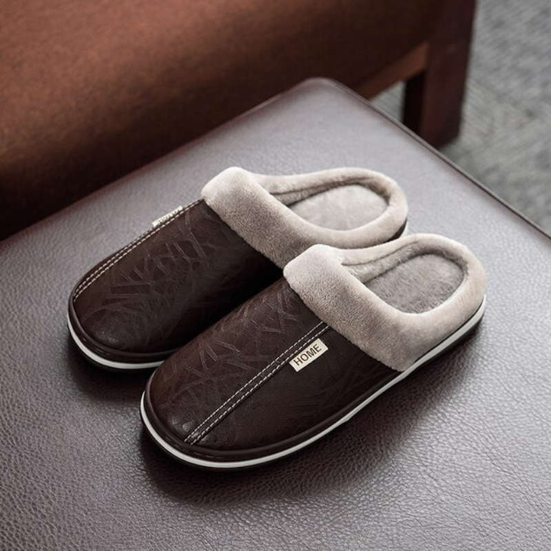 Finn - Warm, non-slip, fleece-lined, flat slippers