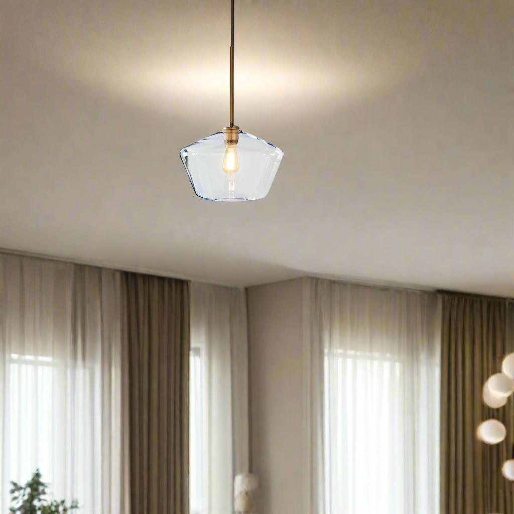 LumaGlow - Elegant Pendant Light made of Clear Glass with Brass Finish