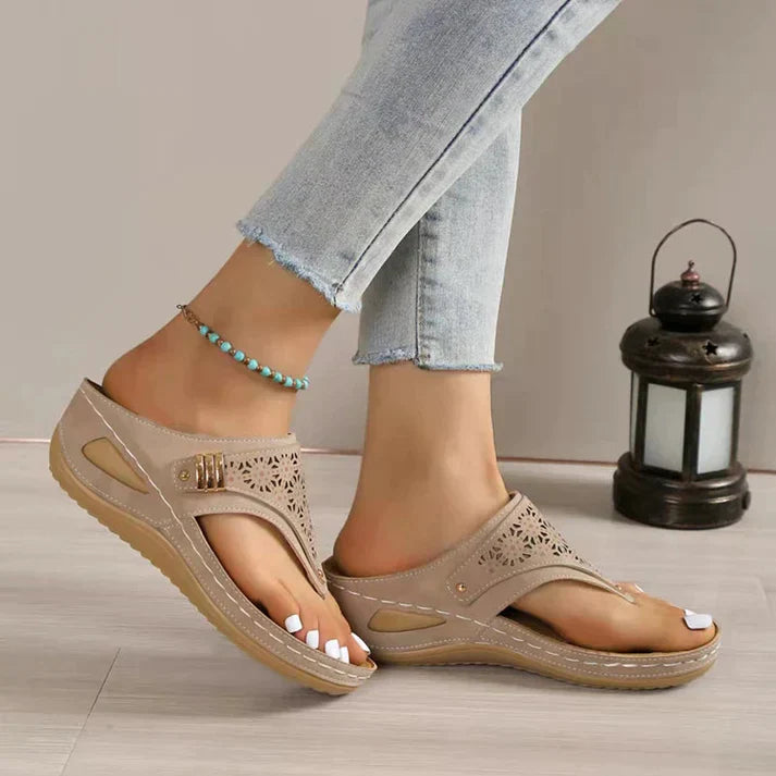 Evie Supportive Sandals