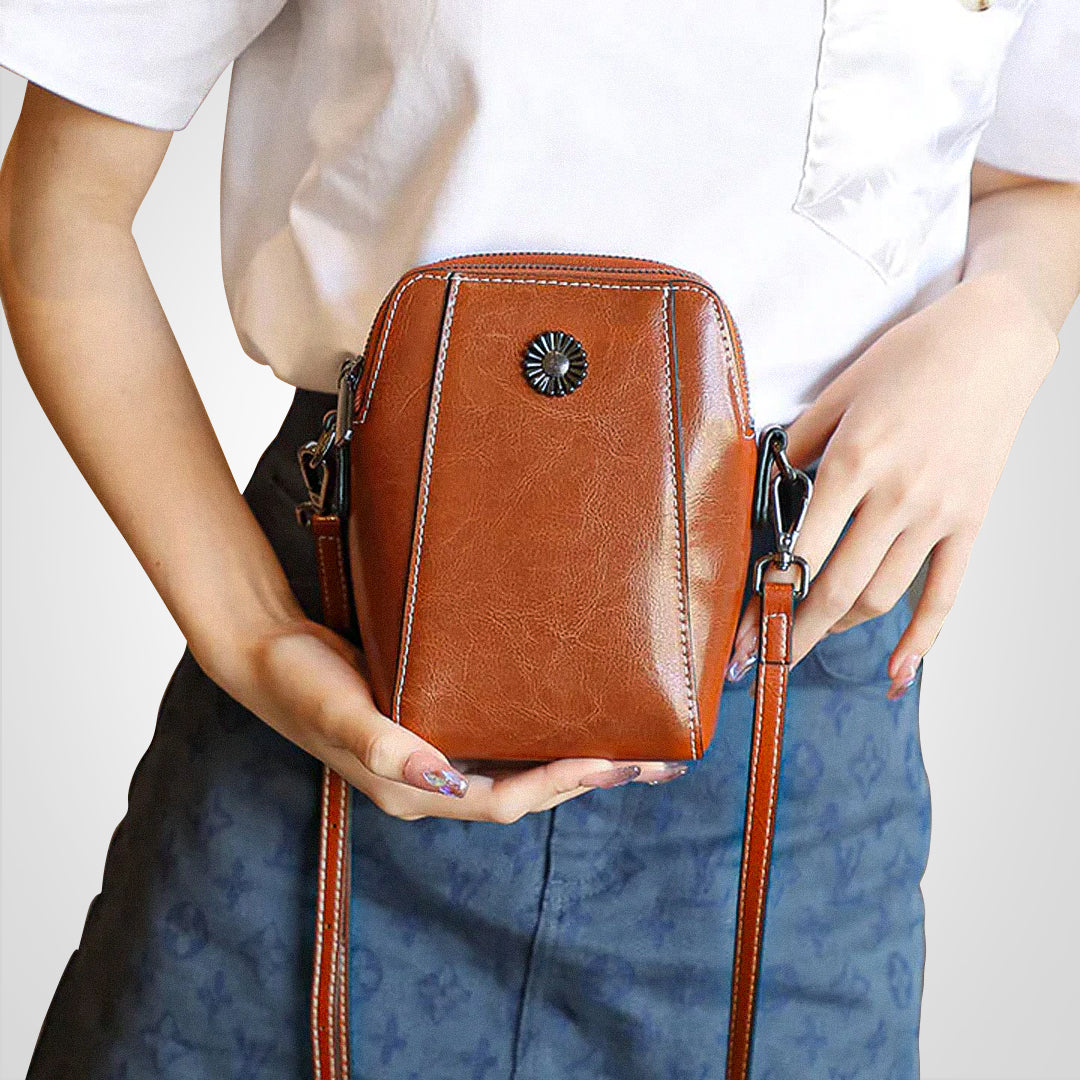 Daisy | Retro Leather Crossbody Bag