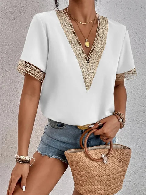 Chic Adeline Blouse