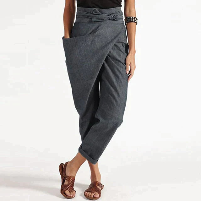 Fashionable and versatile trousers