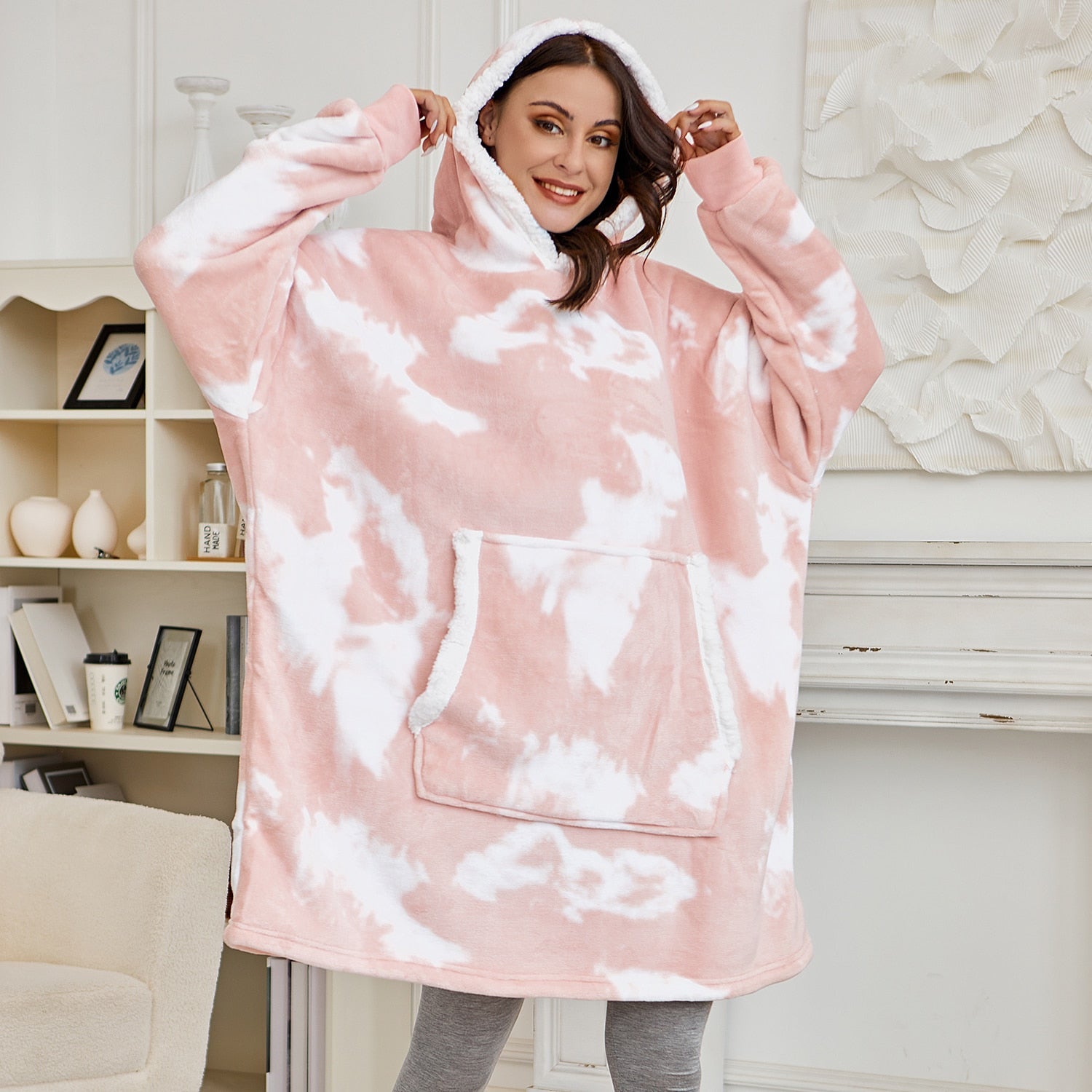 Sofia Cozy long-sleeve hoodie blanket