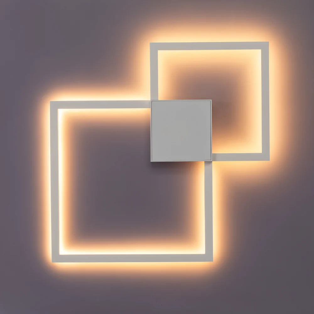 LumaElegance Modern Wall Lamp