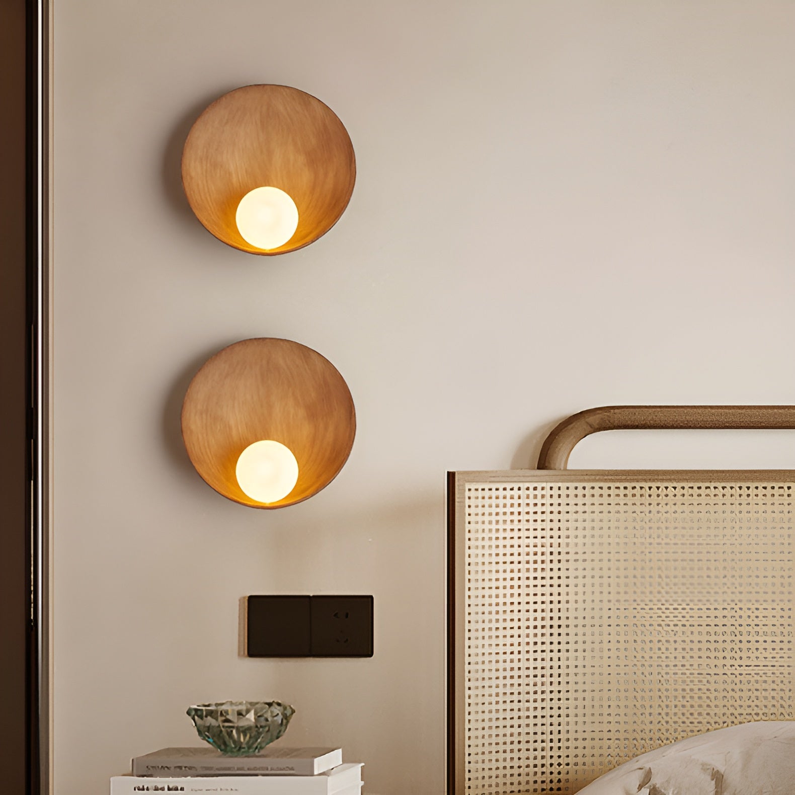 Pearl Wabi-Sabi Inspired Wall Lamp