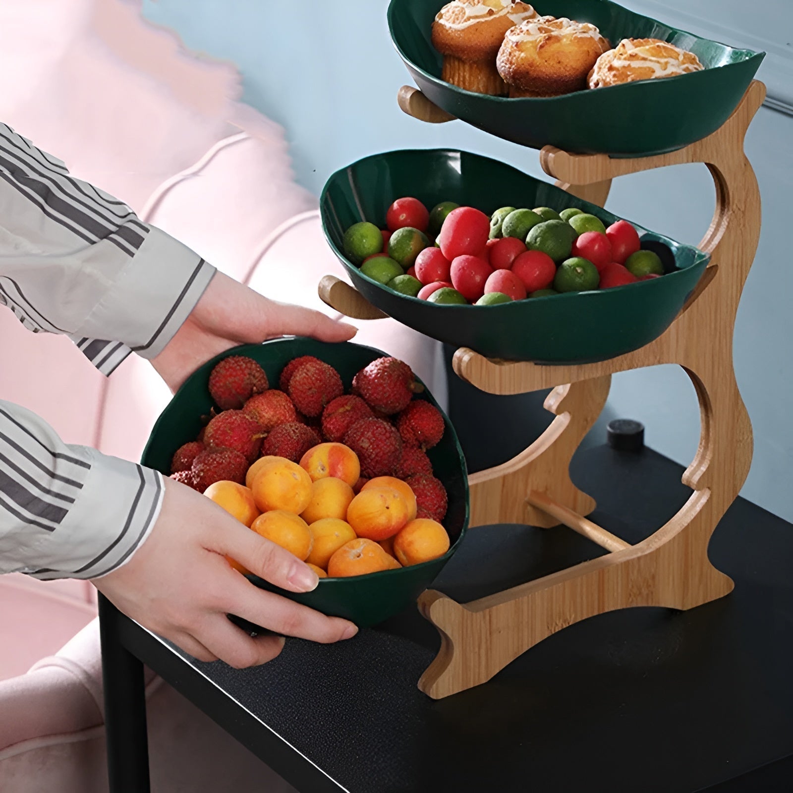 SnackNest - Multi-layer serving tray