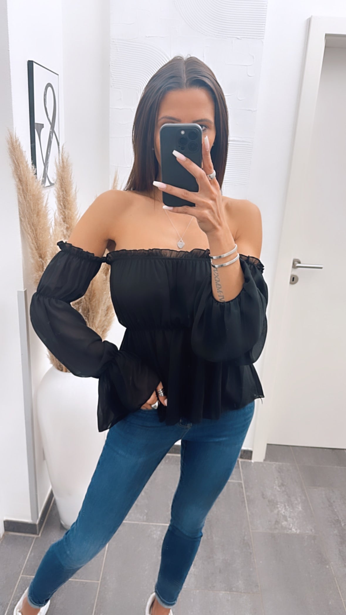 Ava Shoulder Blouse