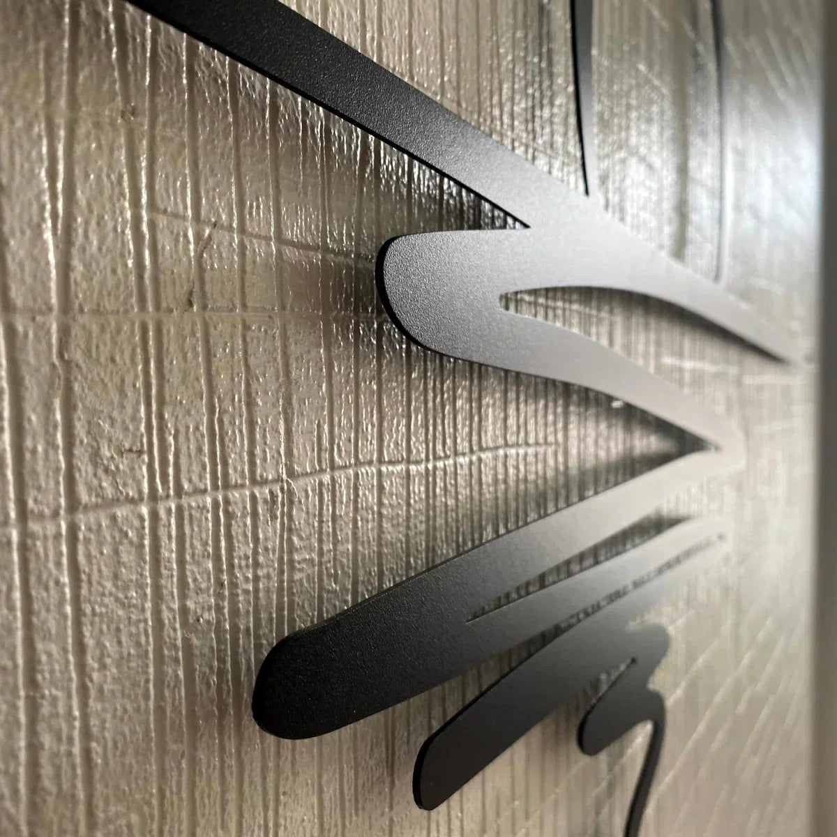 SereneSwirl - Modern Minimalist Wall Art for Stylish Spaces