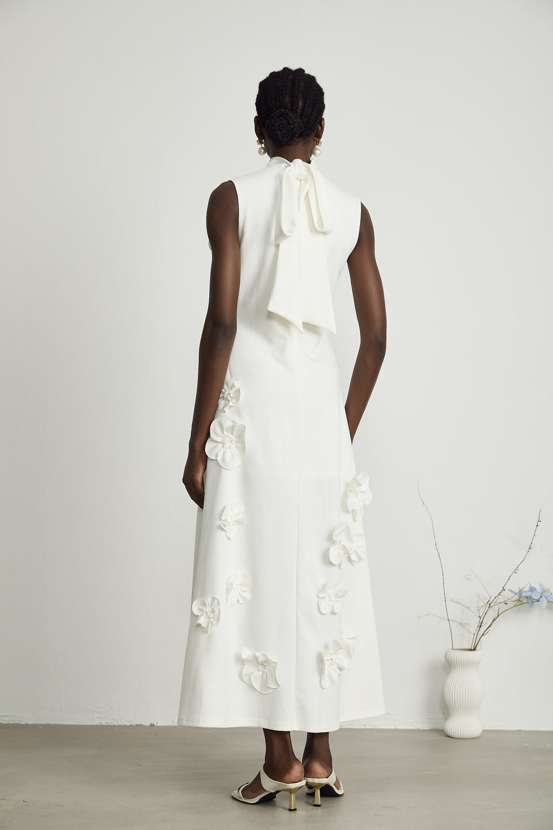 Monaliza - Sculptural Floral Maxi Dress for Elegant Flow
