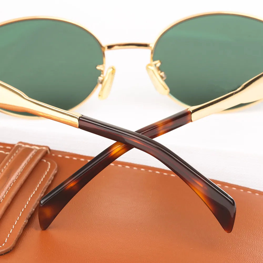 Iridescent and Lightweight Sunglasses Luna